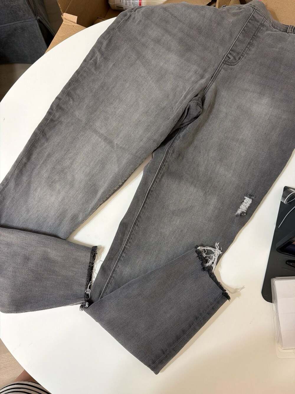 Spanx distressed skinny jeans in vintage gray - Picture 4 of 8